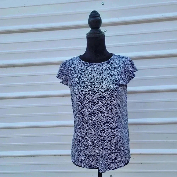 Michael Kors Womens Ruffle Cap Sleeve Blouse Stretch Black White Keyhole sz S - Picture 10 of 10